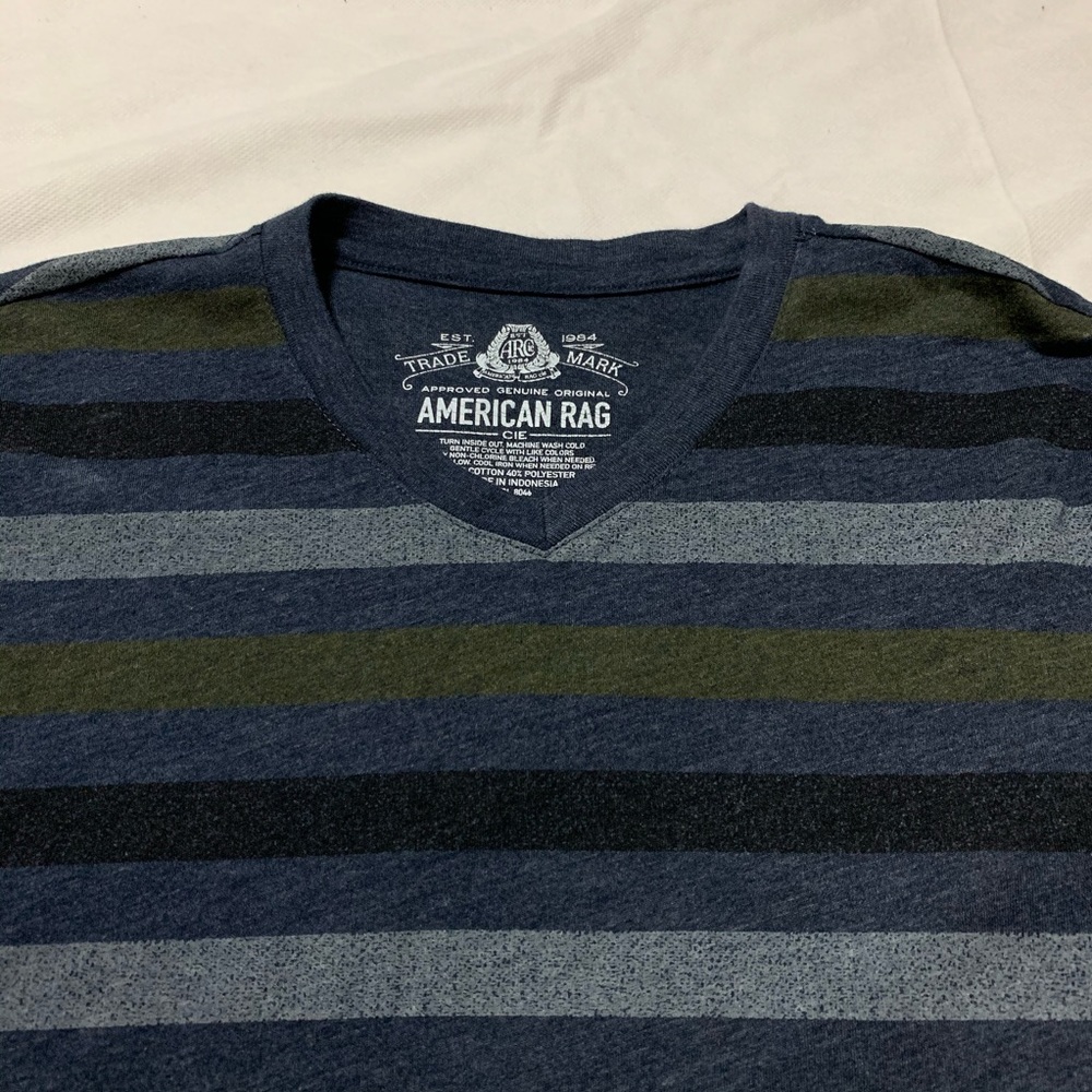 American Rag T-Shirt - Picture 4 of 5
